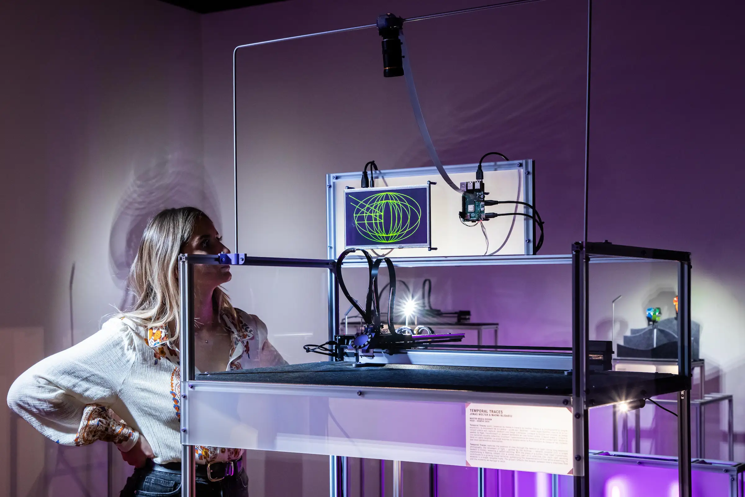 Project "Temporal Traces", Media Installation